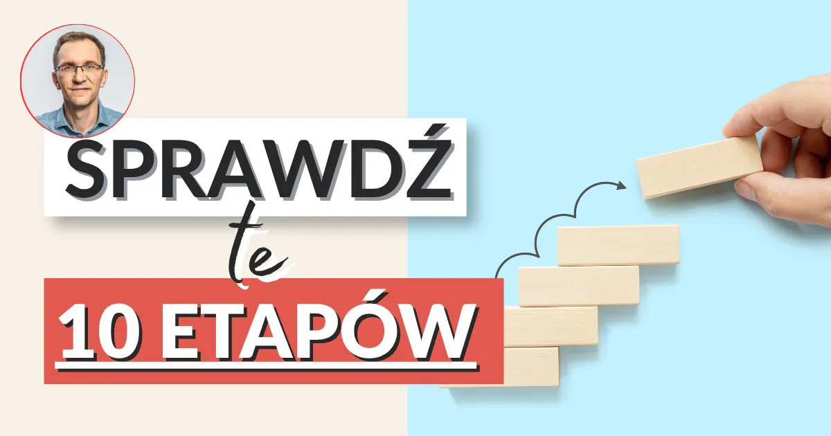 Droga do wolności finansowej – sprawdź te 10 etapów: Marcin Iwuć i dłoń układająca schody z drewnianych klocków